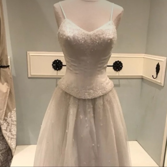 Summer Bridal Gown - Picture 2 of 6